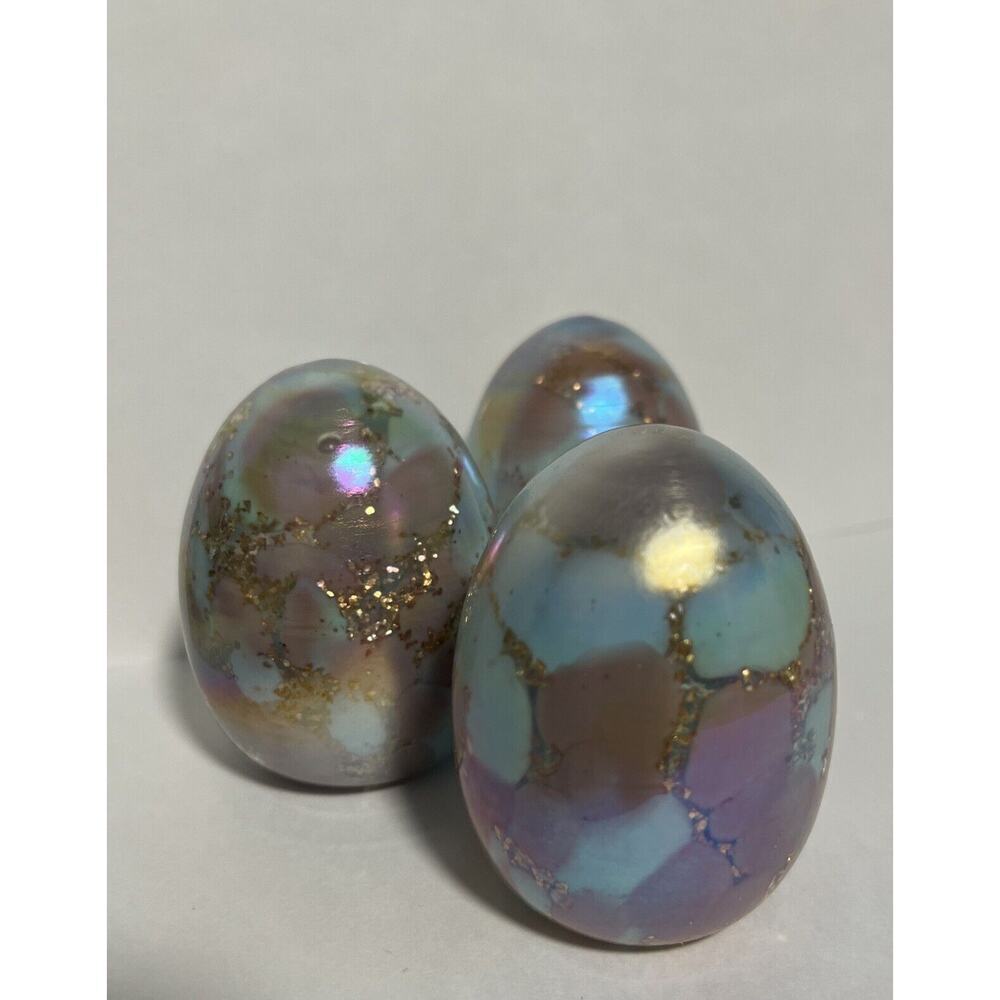 Cupcakes and Cashmere Easter Seasonal Decor 3 Blue Gold Iridescent Glass‎ Eggs